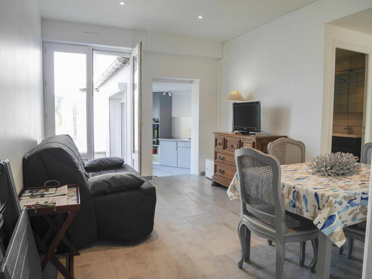 Appartement Renove En Plein Centre De Palais Avec Cour Ensoleillee, Proche Du Port, Animaux Acceptes - Fr-1-418-222 מראה חיצוני תמונה